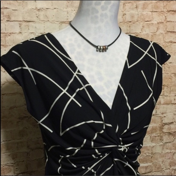 London Times Double V-Neck Blouse - Picture 3 of 7